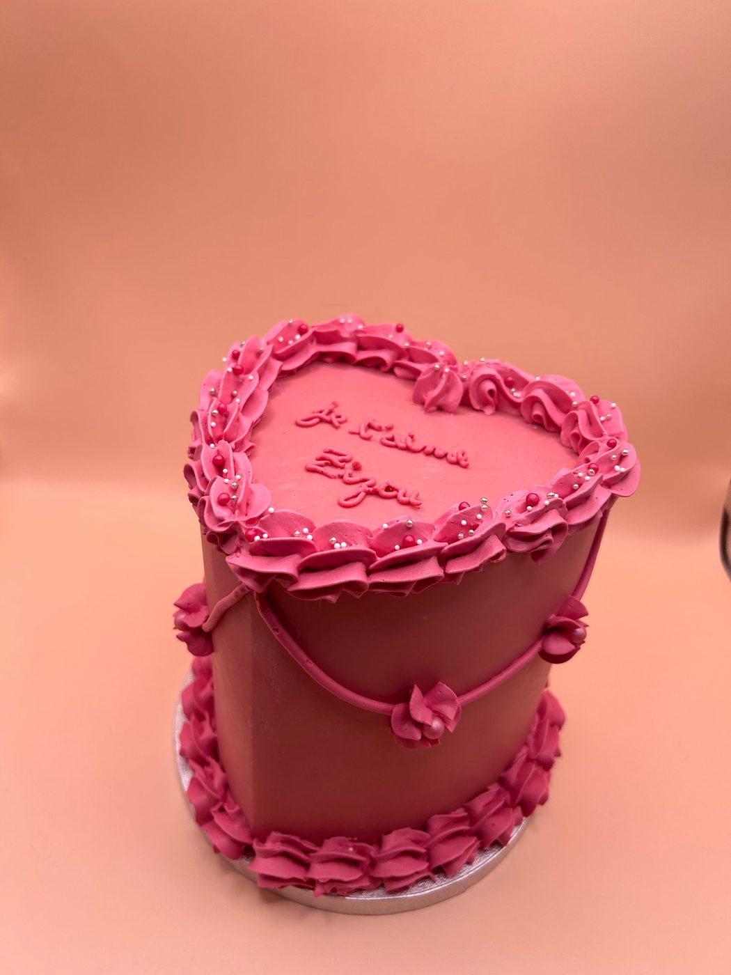 Vintage heart cake rose